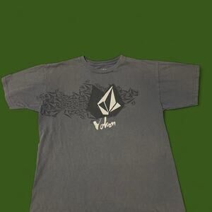 Volcom Grey Basic Tee skateboarding t shirt with bold graphics size medium